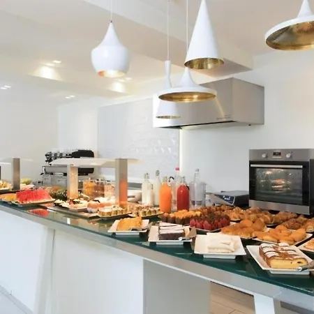 In Les Sables Noirs Apartment *